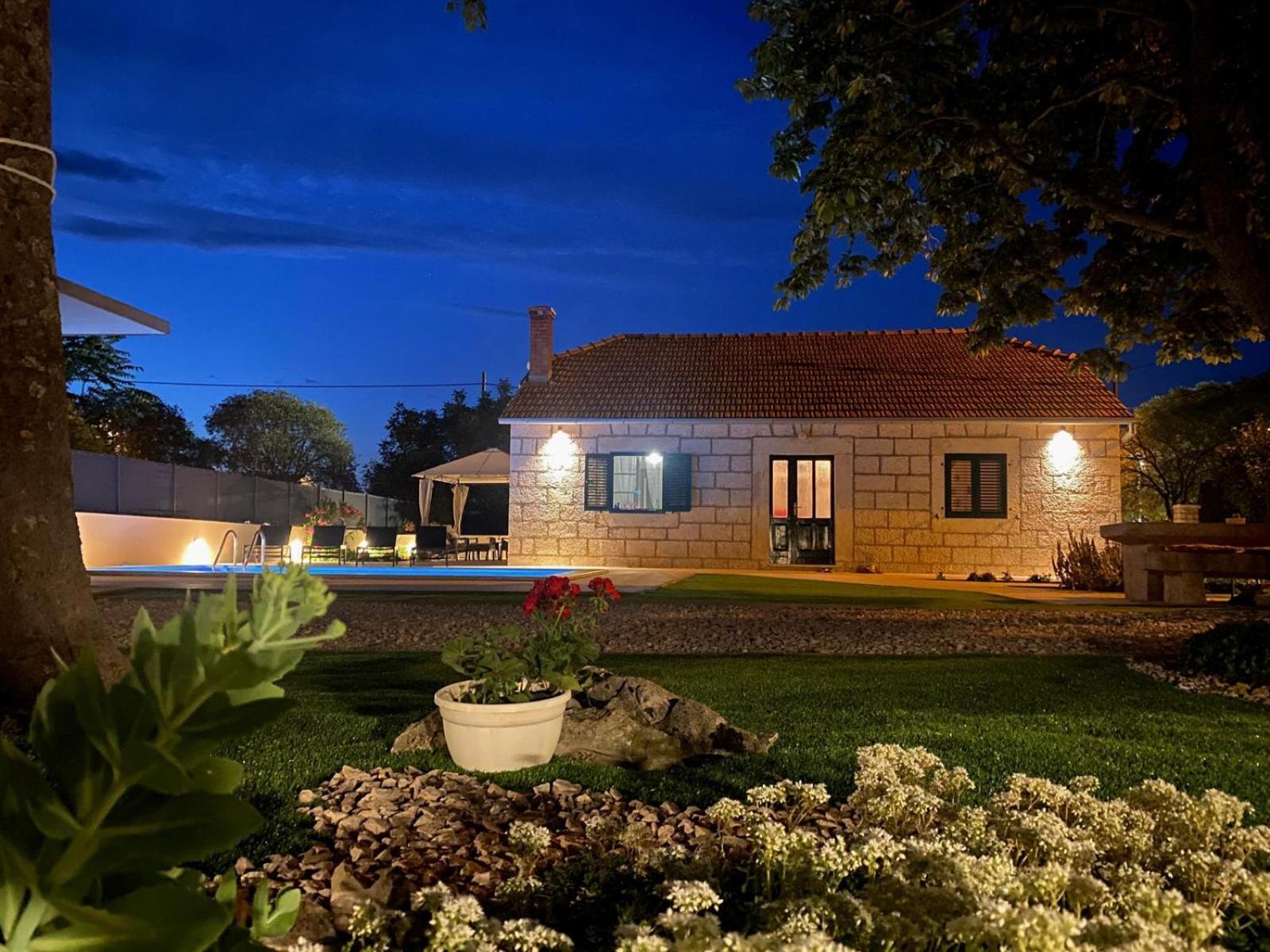Experience Village Life - Jokini Dvori With Private Pool Pakovo Selo Exterior foto